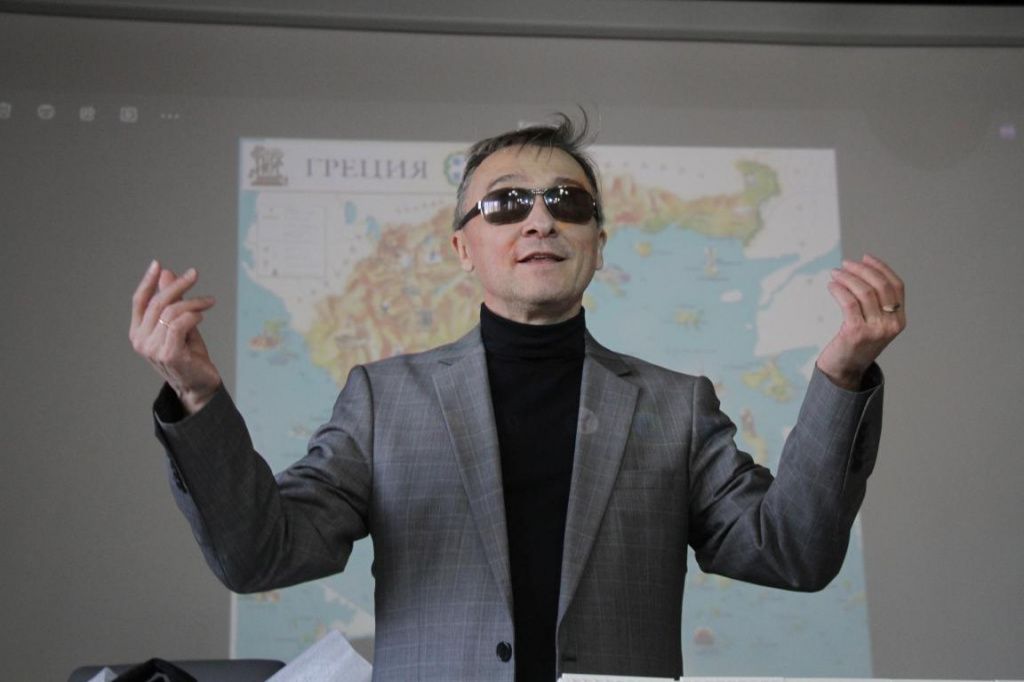 Алексей Филатов: "Самая главная задача для эллинов в той эпохе, и они ставили это самым главным, это убить в себе животное, уничтожить хтоническое внутри себя". Фото: Константин Бобылев, "Глобус"