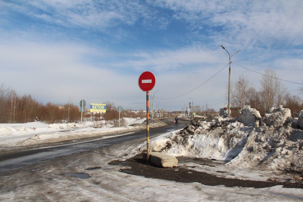 Временно, выезжая из Горпарка, нельзя будет повернуть налево. Фото: Анна Куприянова, "Глобус"