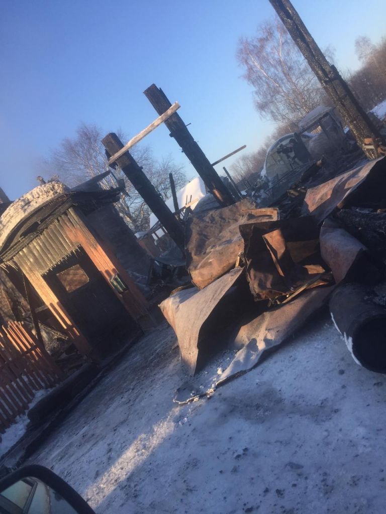 Огонь уничтожил все имущество семьи Горшковых. Фото: Александра Горшкова