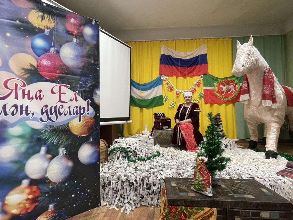 Розалия Синцова отметила, что во время праздников дети знакомятся с историей. Фото: Анна Куприянова, "Глобус"