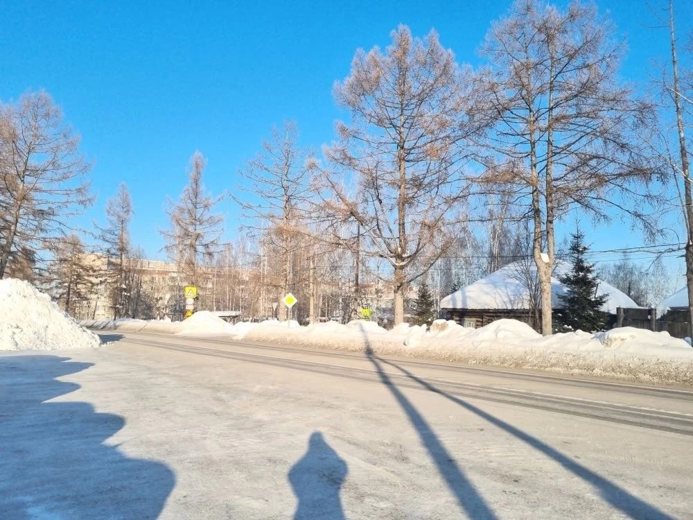 Недостатки выявили в городе и на подъезде к нему. Фото: Госавтоинспекция Свердловской области