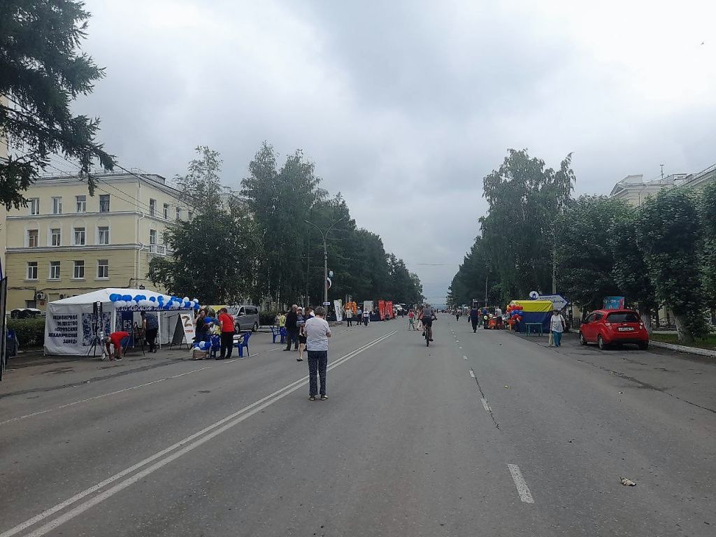 В серове на 10 дней. День города в Серове 2022. Город Серов праздник. День города Серова 2022. День металлурга 2022 Серове.