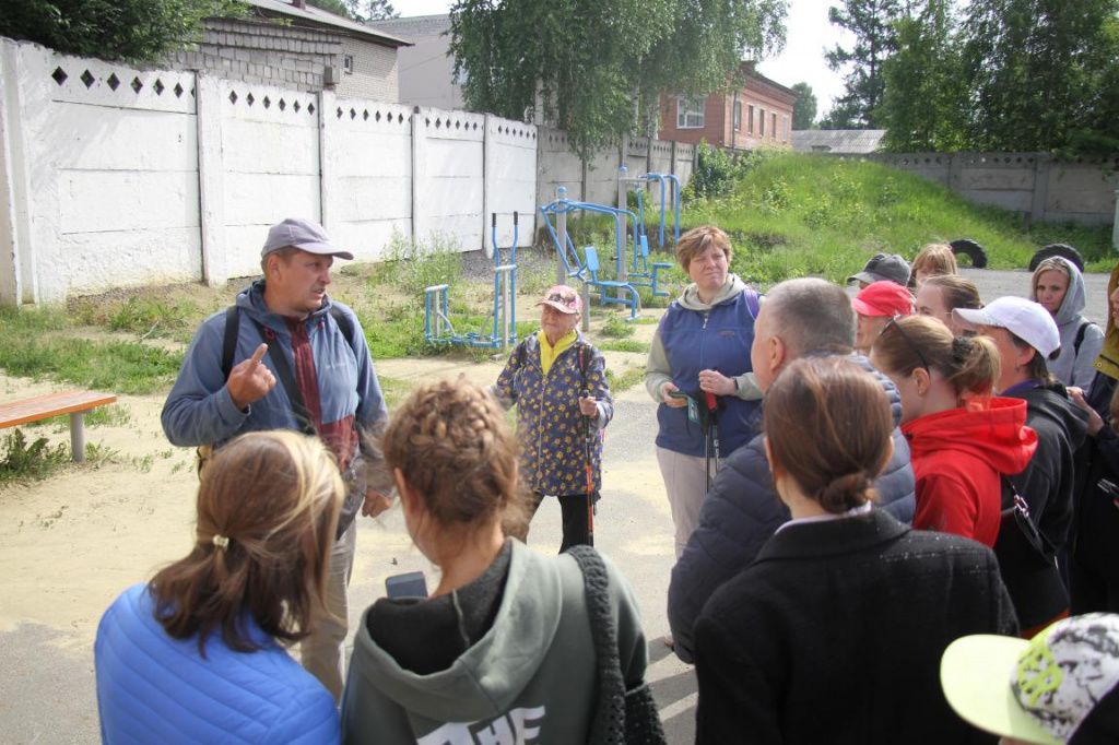 Участникам акции приоткрыли страницы из истории стадиона. Фото: Константин Бобылев, "Глобус"