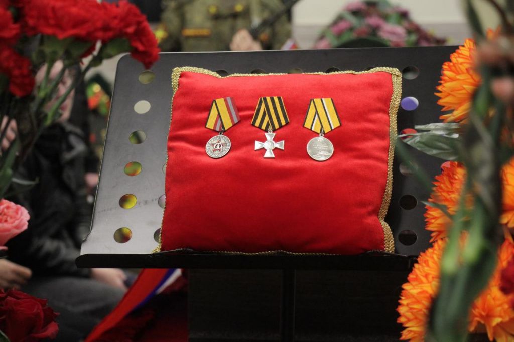 Станислав был отмечен государсвтенными наградами. Фото: Константин Бобылев, "Глобус"