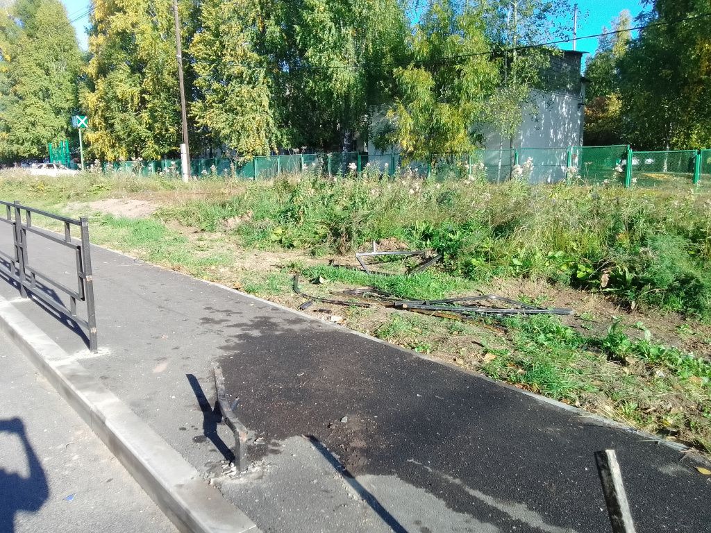 Дорожная авария произошла накануне вечером. Фото: Анна Куприянова, "Глобус" Дорожная авария произошла накануне вечером. Фото: Анна Куприянова, "Глобус"
