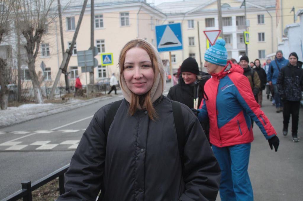 Ольга Кузнецова примкнула к турклубу "Конжак" после одной из таких прогулок. А уже через месяц пошла в первый поход - на Катышер. Фото: Константин Бобылев, "Глобус" Ольга Кузнецова примкнула к турклубу "Конжак" после одной из таких прогулок. А уже через месяц пошла в первый поход - на Катышер. Фото: Константин Бобылев, "Глобус"