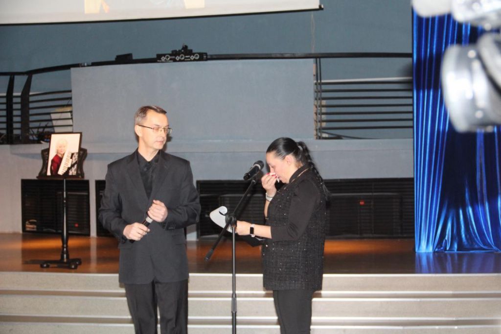 Произнося прощальные слова люд плакали. Фото: Анна Куприянова, "Глобус" Произнося прощальные слова люд плакали. Фото: Анна Куприянова, "Глобус"