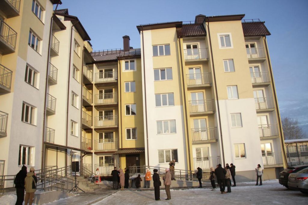 Дом возводило ООО "Уральский зерновик". Фото: Константин Бобылев, "Глобус"