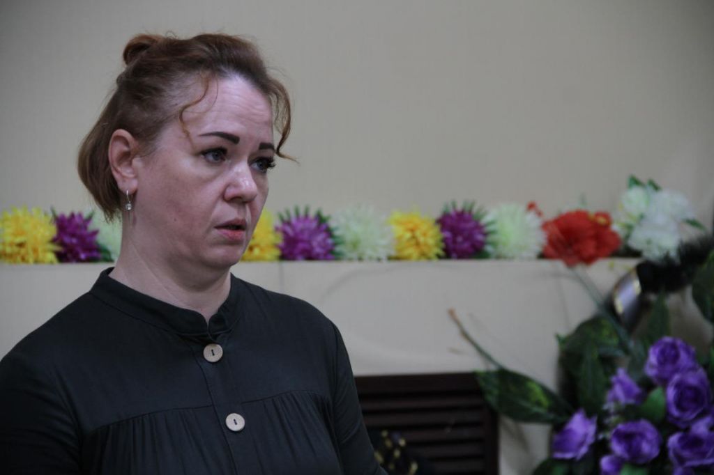 Военком Татьяна Чебыкина отметила, что зав ремя службы Роман вынес многих раненых и погибших с поля боя. Фото: Константин Бобылев, "Глобус"