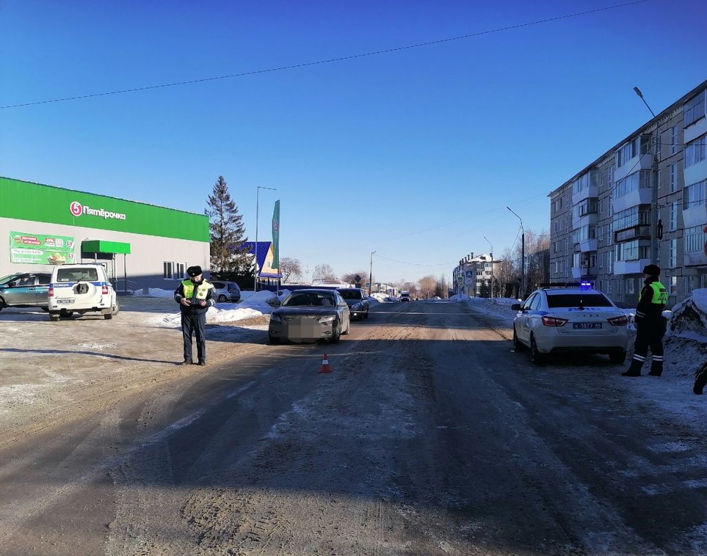 В результате ДТП ребенок получил незначительные травмы. Фото: Госавтоинспекция Серова