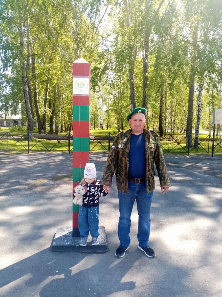 Сергей Костяев с дочкой Машей. Фото предоставила Марина Костяева