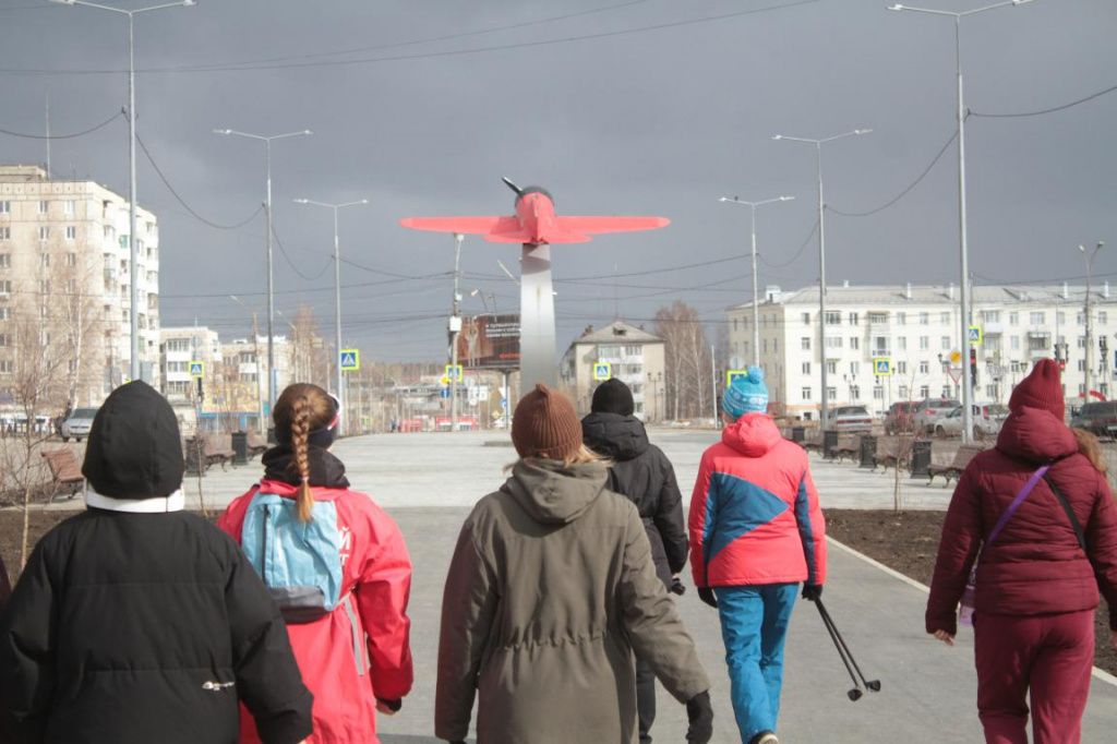 Маршрут прогулки лежал через недавно отремонтированную улицу Заславского. Фото: Констатин Бобылев, "Глобус" Маршрут прогулки лежал через недавно отремонтированную улицу Заславского. Фото: Констатин Бобылев, "Глобус"