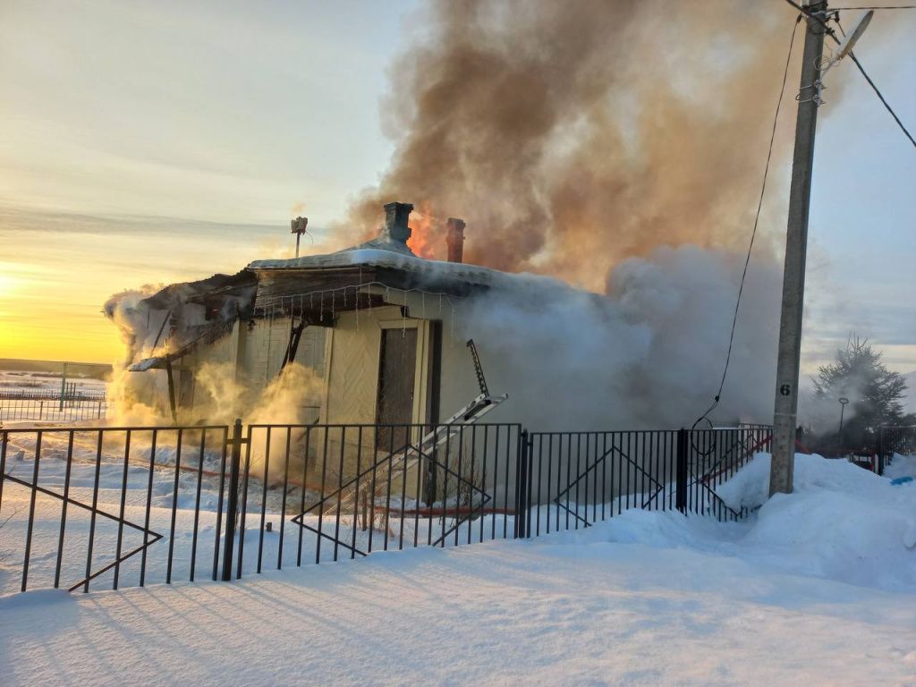 Площадь пожара составила 296 квадратных метров. Фото предоставлено 56-й ПСЧ