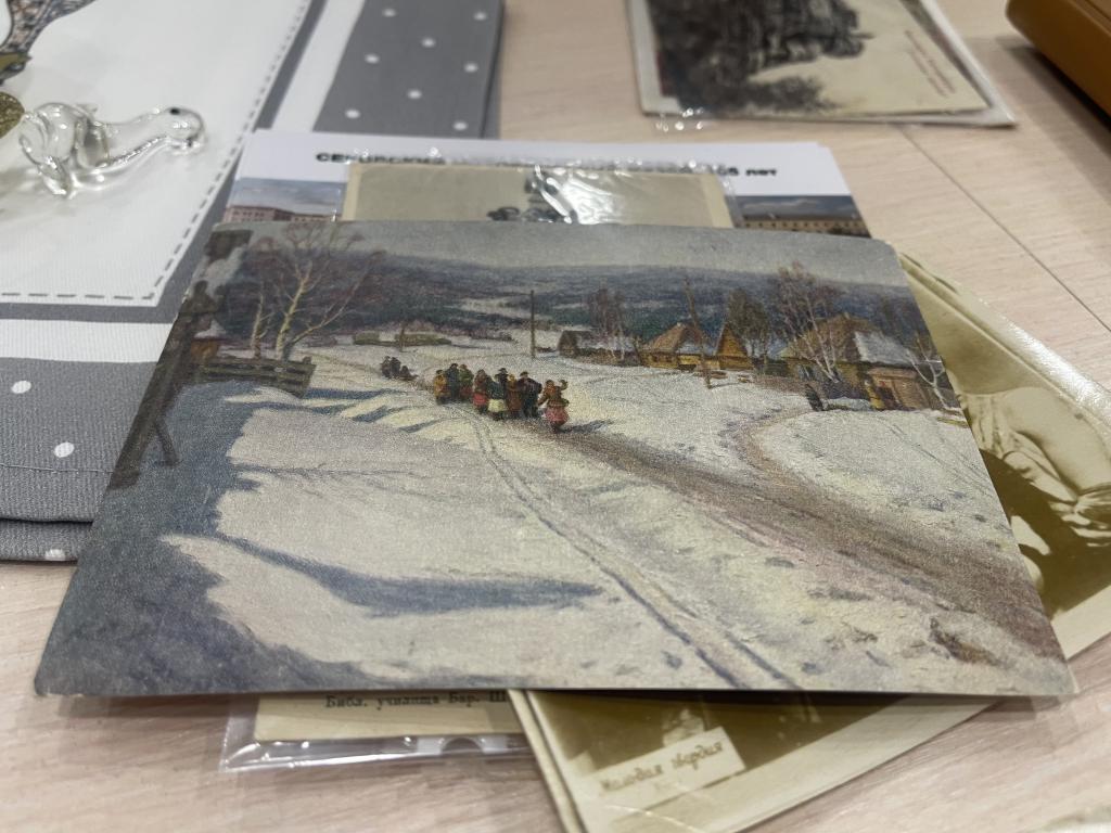 В Серове предлагают создать клуб филокартистов, в котором единомышленникам будет что обсудить. Фото: Анна Куприянова, "Глобус"