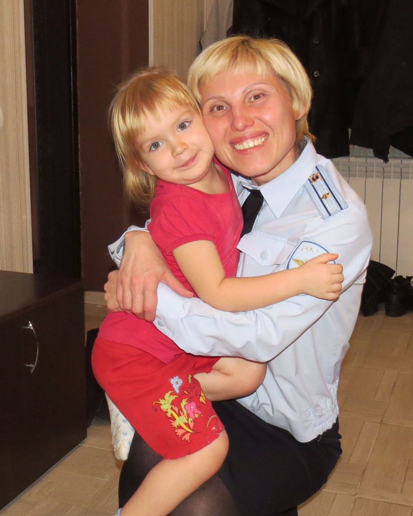 Евгения с дочкой Надей. Фото предоставлено полицией Серова