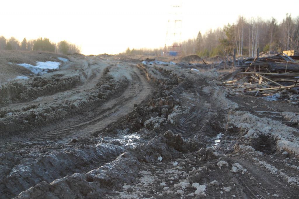 Объездную дорогу осилят не все машины. Фото: Анна Куприянова, "Глобус"