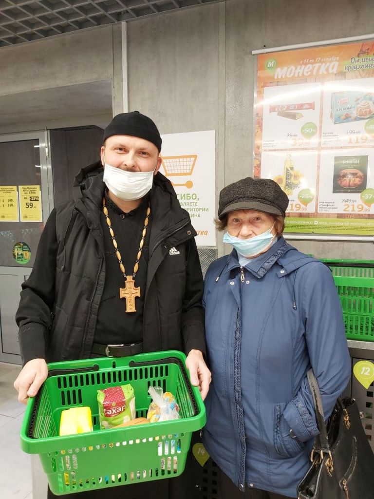 Акция "Оплатим продукты пожилым" в Серове прошла впервые. Фото: Варвара Смирнова, волонтер