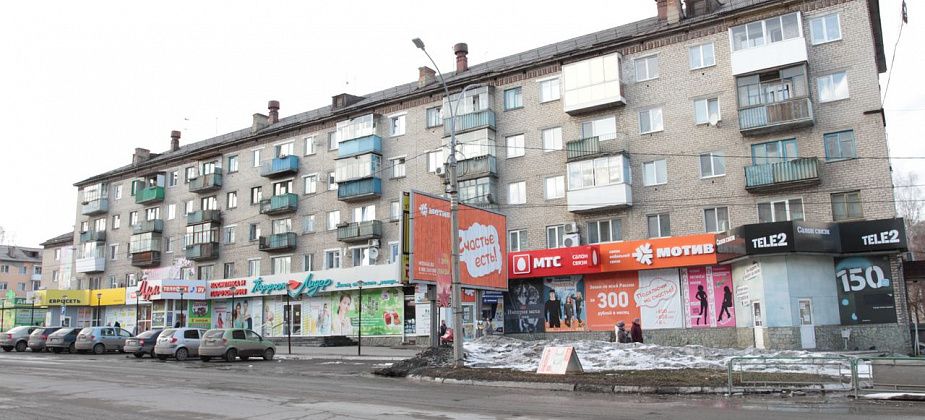 19 июля серовчан попросят освободить парковки на улице Ленина