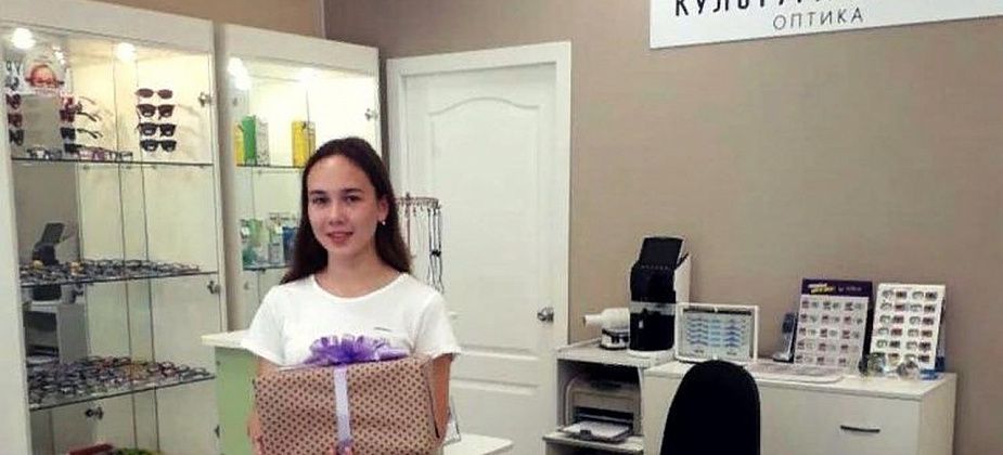Серовчанка выиграла запас контактных линз на целый год