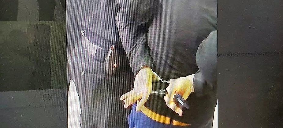 Полиция Серова признала правомерными действия охранников, скрутивших серовчанина в торговом центре