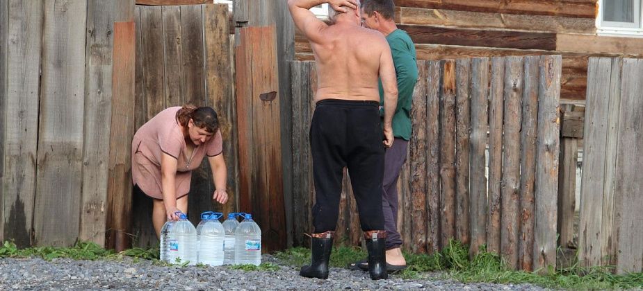 Глава Серова о паводке: подтоплено 136 домовладений, уровень воды падает