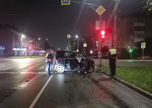 В результате ДТП на центральной улице Серова погибла женщина-водитель
