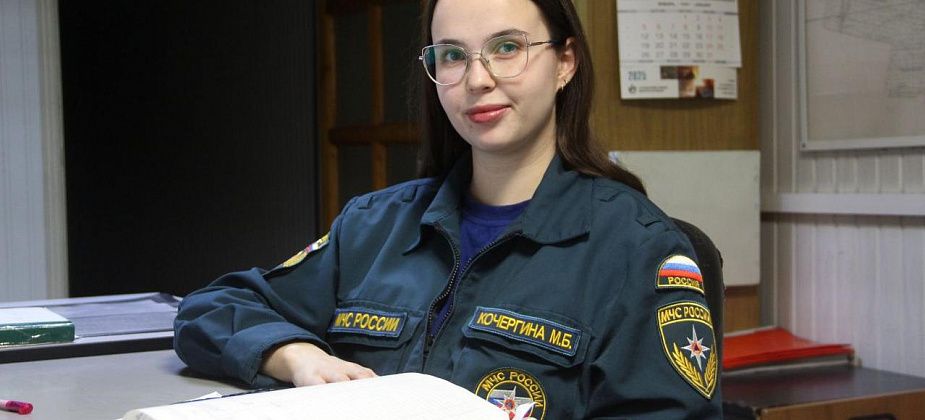 Радиотелефонист пожарной части – «мозг операции», а еще любитель книг, животных и рукоделия