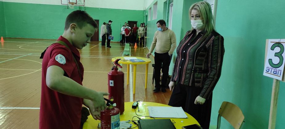 В Серове прошла пожарно-спасательная эстафета