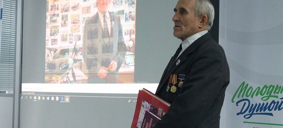 На открытии Центра “серебряного” волонтерства серовский "Квант" показал фильм