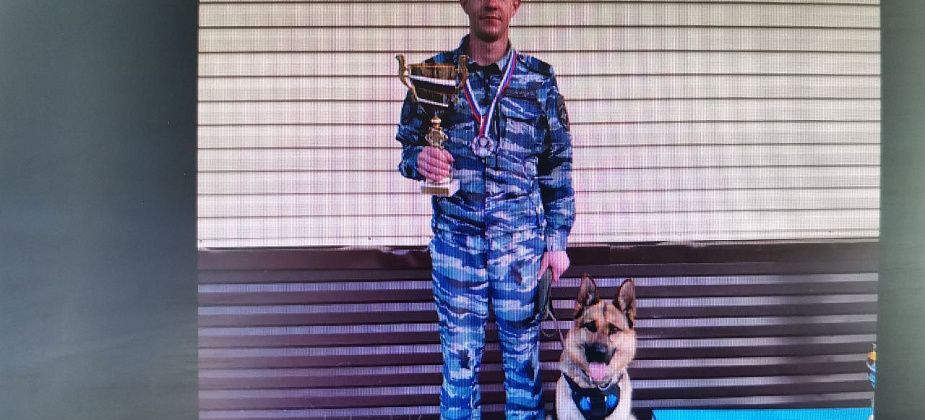 Серовский кинолог и его собака стали вторыми на областном первенстве по многоборью