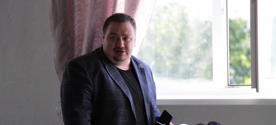 Прокуратура Серова отказалась от исковых требований в отношении повторного трудоустройства Александра Гребенева