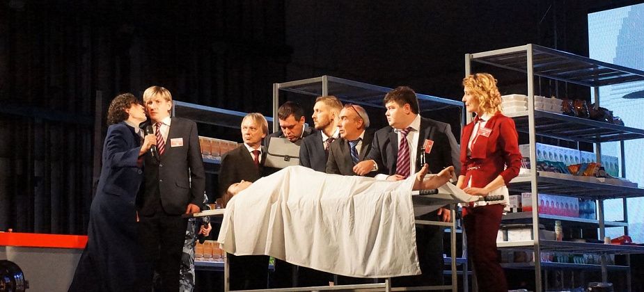 Библиотека приглашает серовчан в «Краеведческую гостиную» поговорить о театре драмы