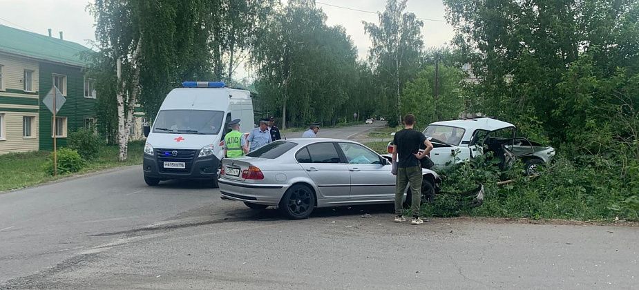В ДТП в Серове пострадал 17-летний пассажир. Водитель-виновник за рулем всего 4 дня