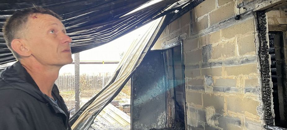 Многодетные серовчане-погорельцы благодарят отзывчивых людей за помощь. Сбор средств продолжается