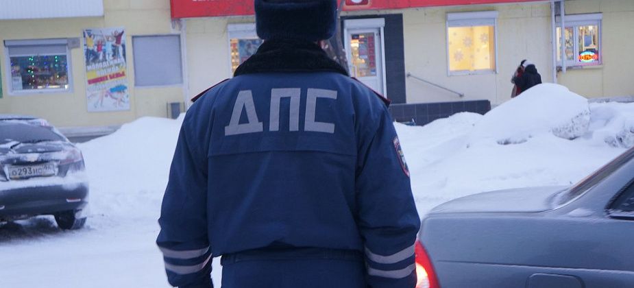 В Серове водитель KIA допустила наезд на машины. ГИБДД разыскивает свидетелей