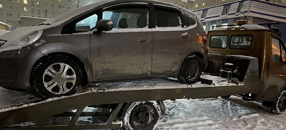 Серовчанин накопил почти полмиллиона долга за электроэнергию. У него арестовали автомобиль