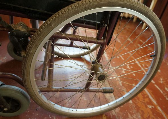 Управление соцполитики Серова закупает для инвалидов кресла-коляски с электроприводом