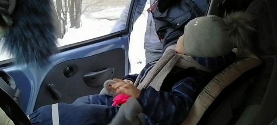 Сотрудники ГИБДД Серова ежедневно проводят профилактические рейды по выявлению нарушений правил перевозки детей