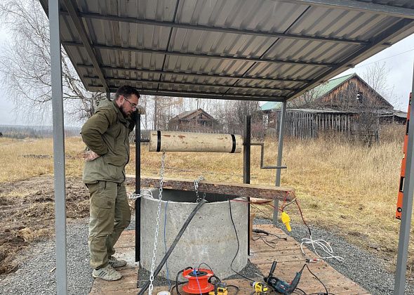 В Красноглинном подрядчик ремонтирует два колодца