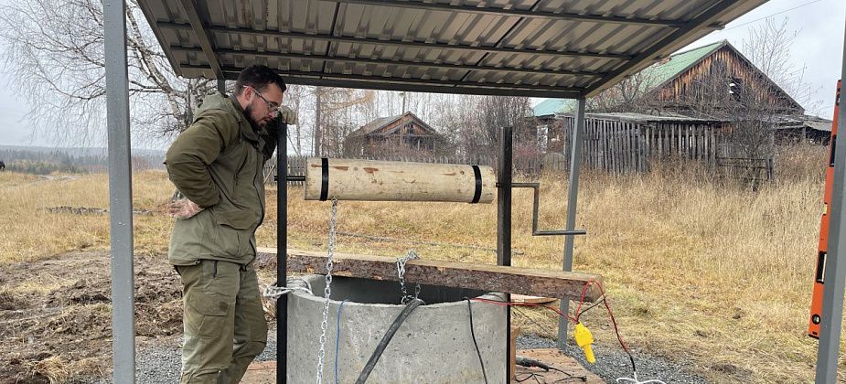 В Красноглинном подрядчик ремонтирует два колодца