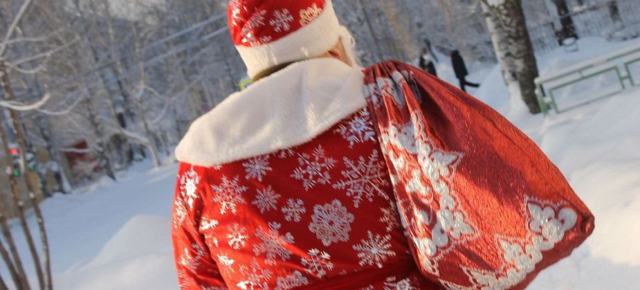 Роспотребнадзор Серова проведет горячую линию по детским товарам и новогодним подаркам