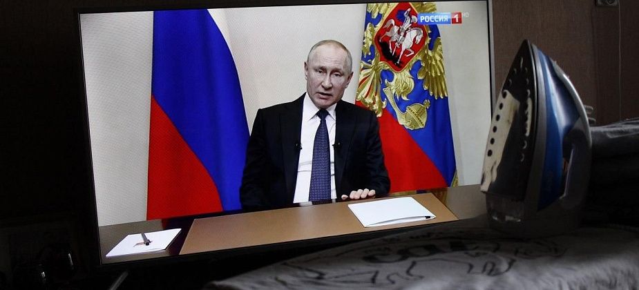 Путин объявил, что нерабочие дни продлятся до 30 апреля