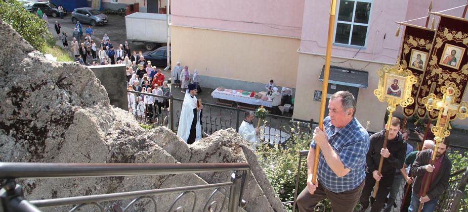 “Духовный труд – восхождение”. Серовчане отметили Преображение Господне