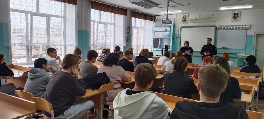 Полиция Серова рассказывает о первых итогах ОПМ «Комендантский патруль»