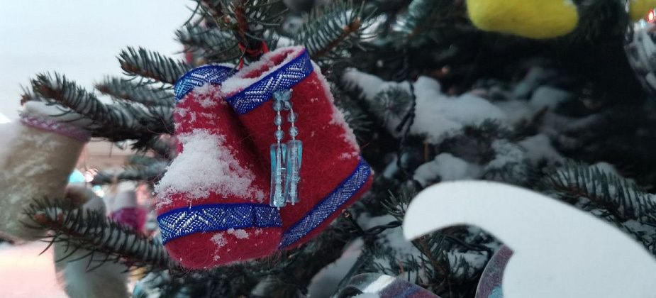 Музей продолжает принимать работы на выставку-конкурс “Елочная игрушка”