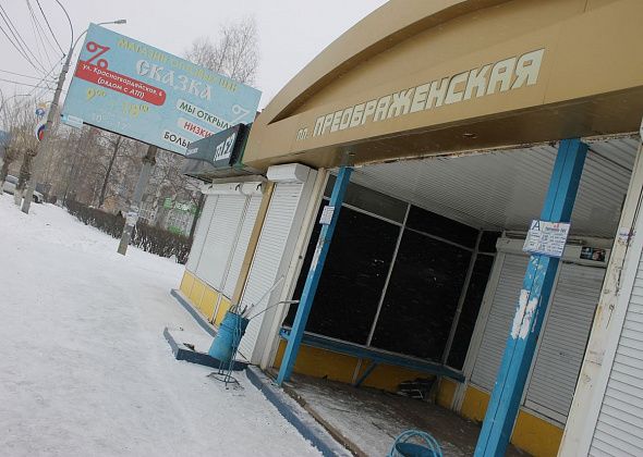 Ночью в Серове обворовали салон сотовой связи