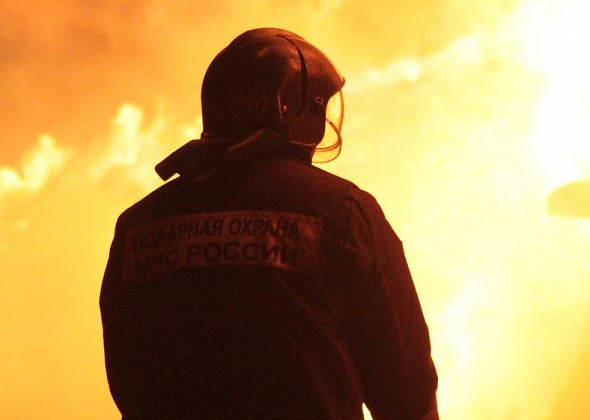 На пожаре в Серове погиб мужчина