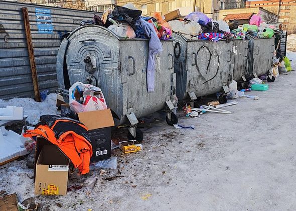 Из-за нечищеной дороги в Серове возникла проблема с вывозом мусора с контейнерных площадок