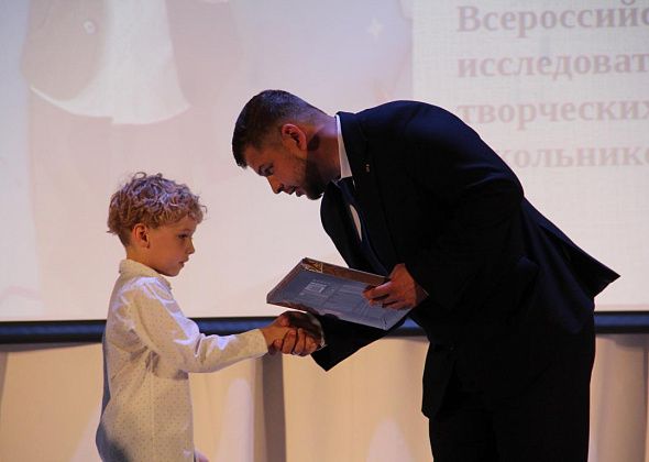 «Вы — будущее Серовского муниципального округа». В школе №21 прошел «Парад успехов»