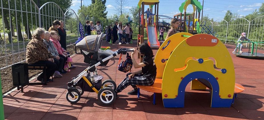 Содержанием детских и спортивных площадок в Серове займется Иномжон Усмонов